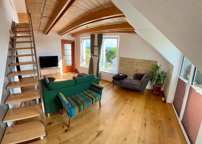 Apartment Free Living